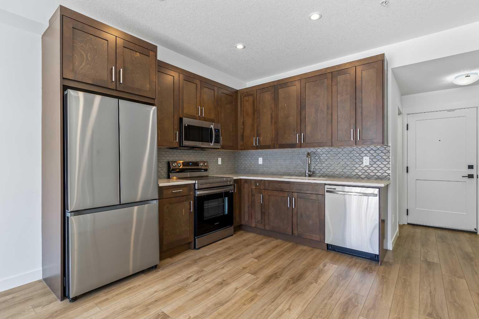 200 Seton Circle SE 2113