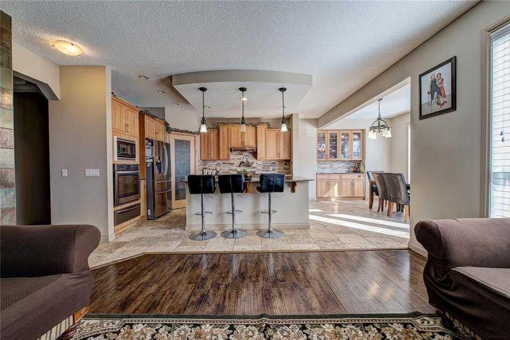 12 Skyview Springs Gardens NE