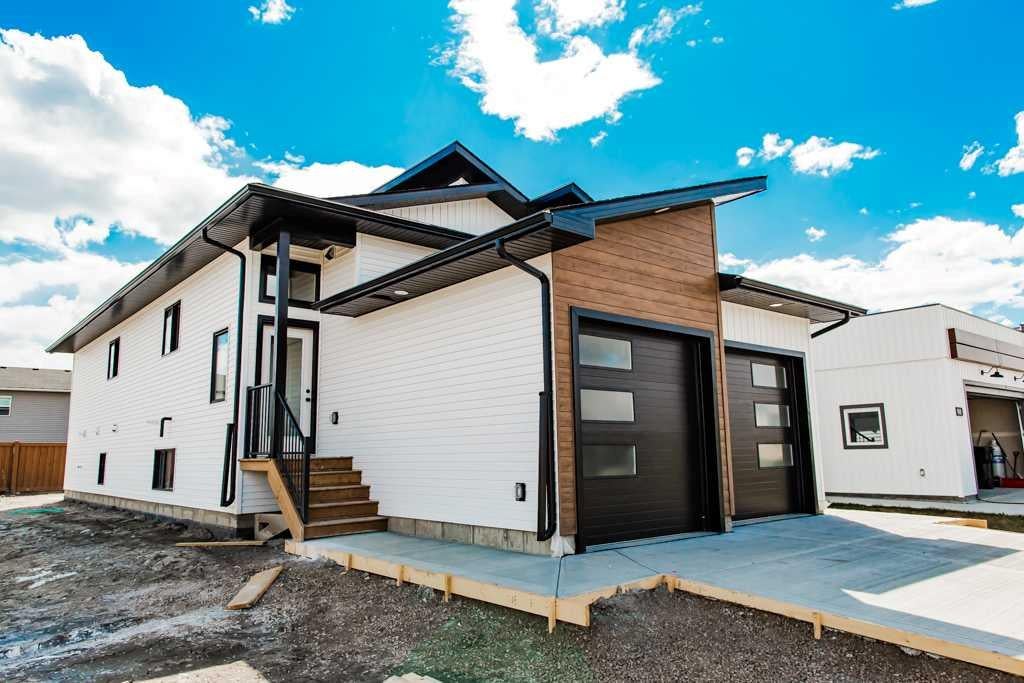 Photo of 9533 114 Avenue, Clairmont, AB T8X 0W7 (MLS # A2343560)