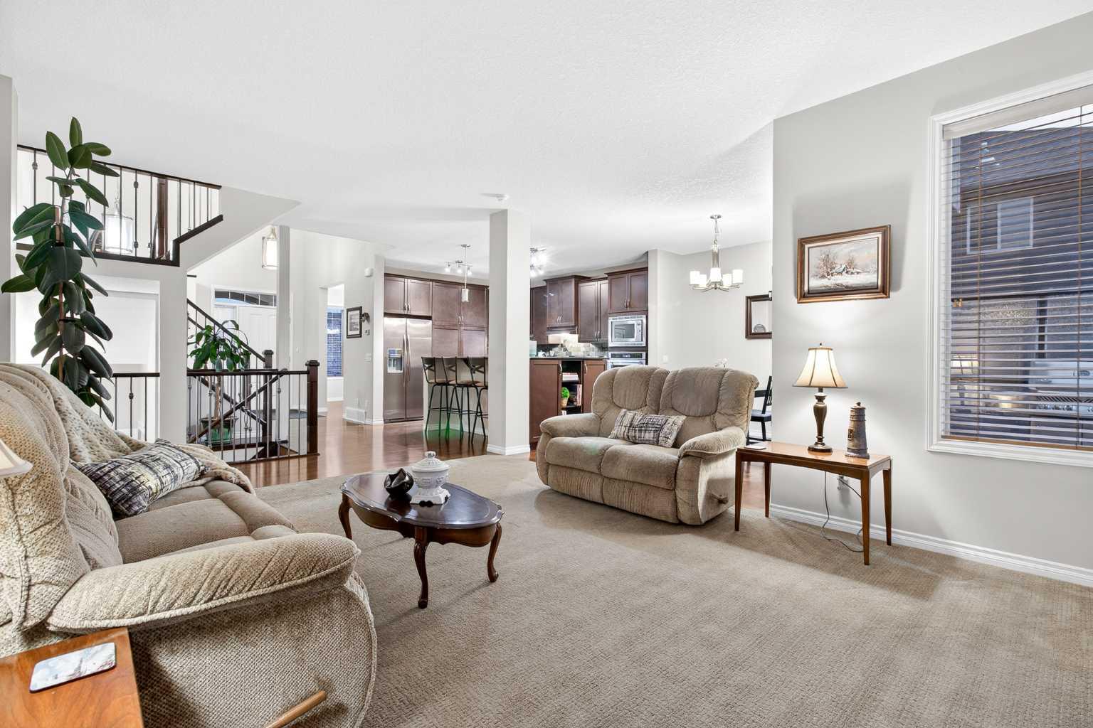 43 Ranchers Crescent