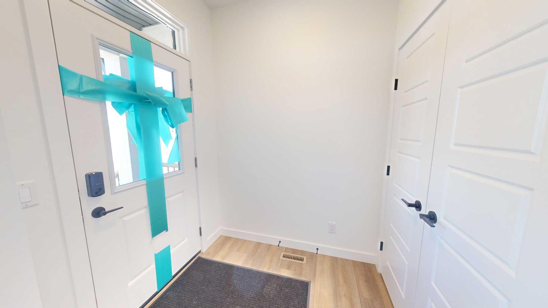 56 Mercado Road SE