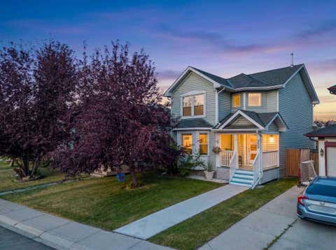 Photo of 359 Mt Apex Green SE, Calgary, AB T2Z 3B8 (MLS # A2335425)