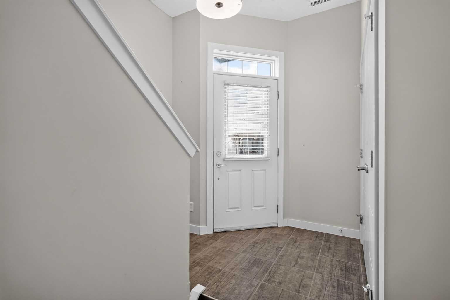 2416 30 Street SW 4