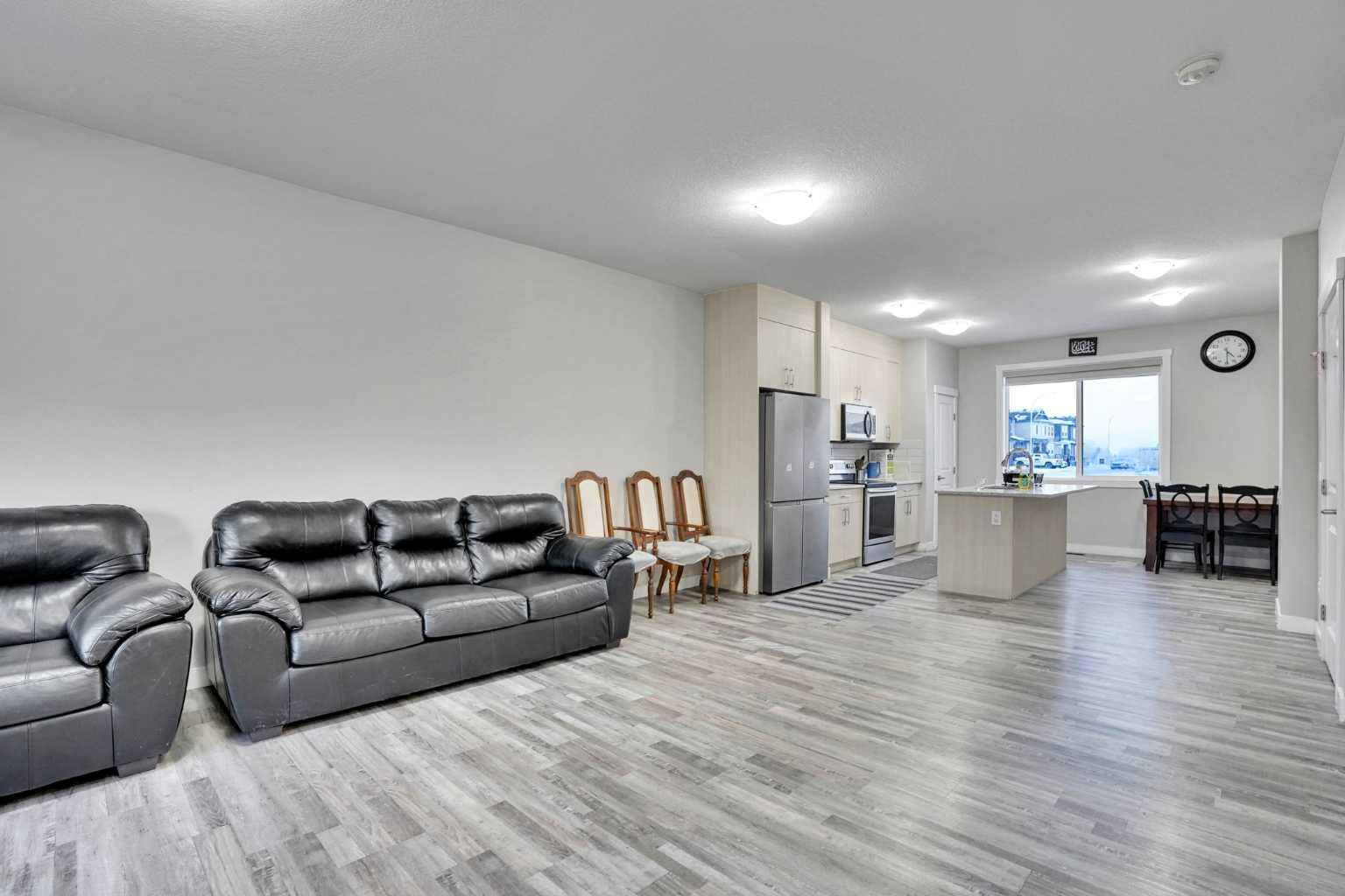 14 Belvedere Common SE