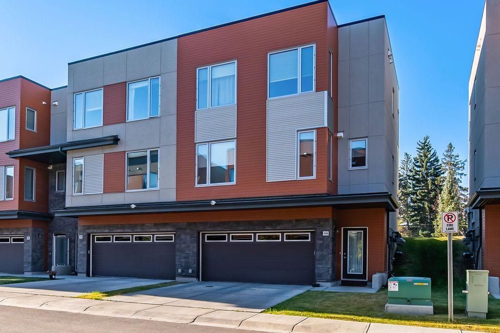 Photo of 135 Shawnee Common SW, Calgary, AB T2Y 0P9 (MLS # A2263974)