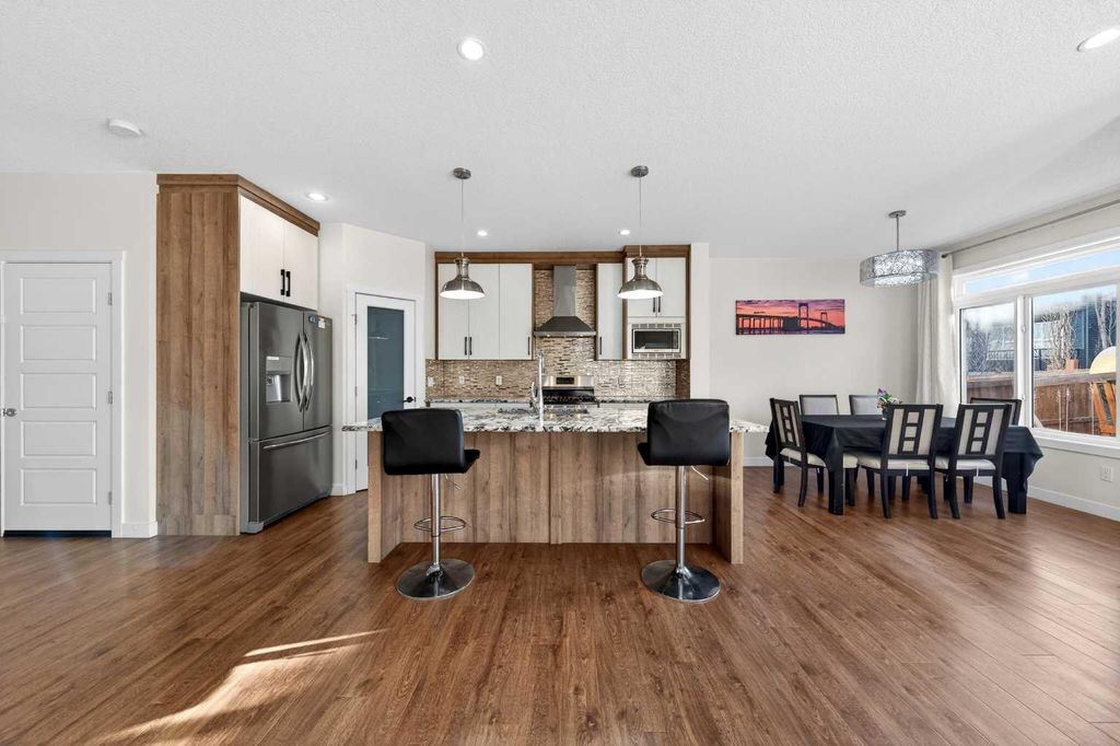 Photo of 353 Nolanhurst Crescent NW, Calgary, AB T3R 0Z1 (MLS # A2314455)