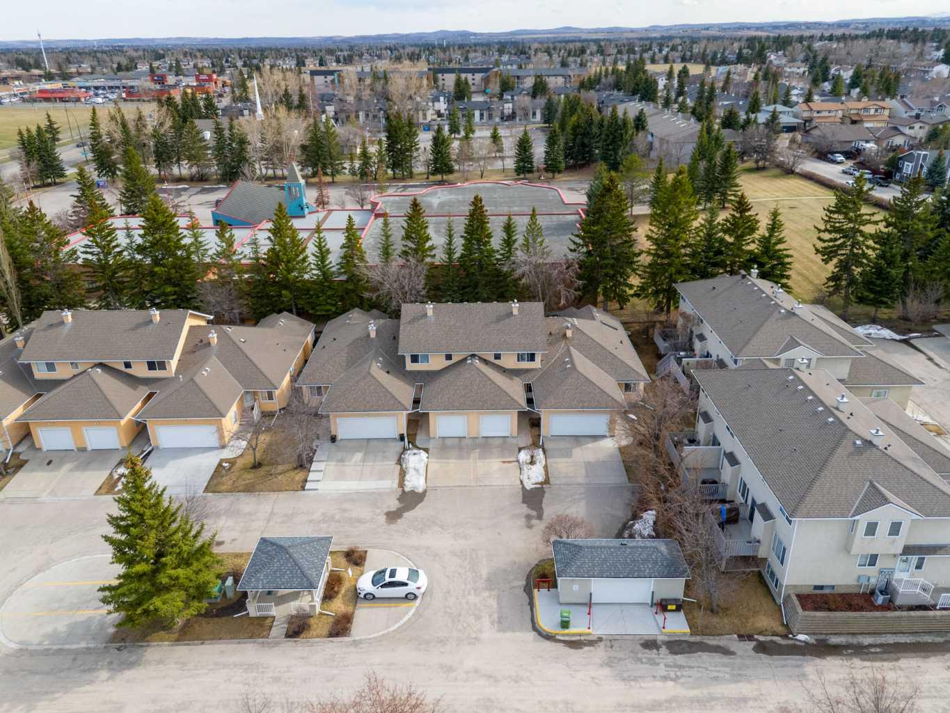 55 Cedarview Mews SW