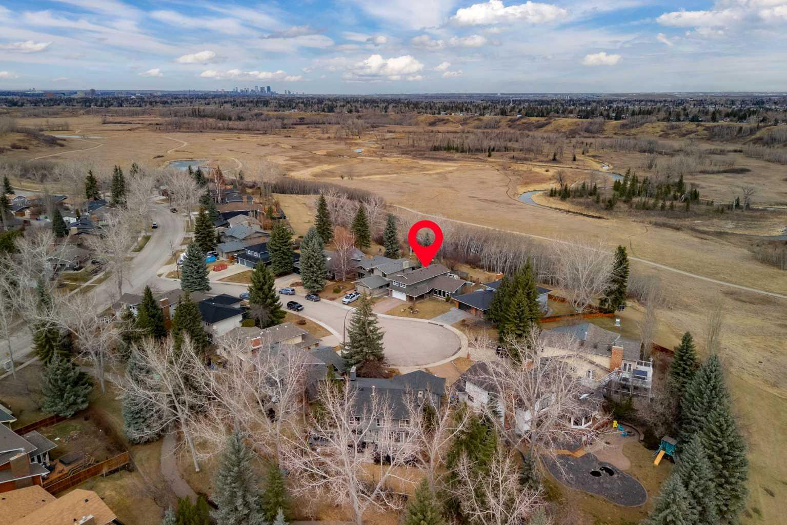 336 Midvalley Place SE
