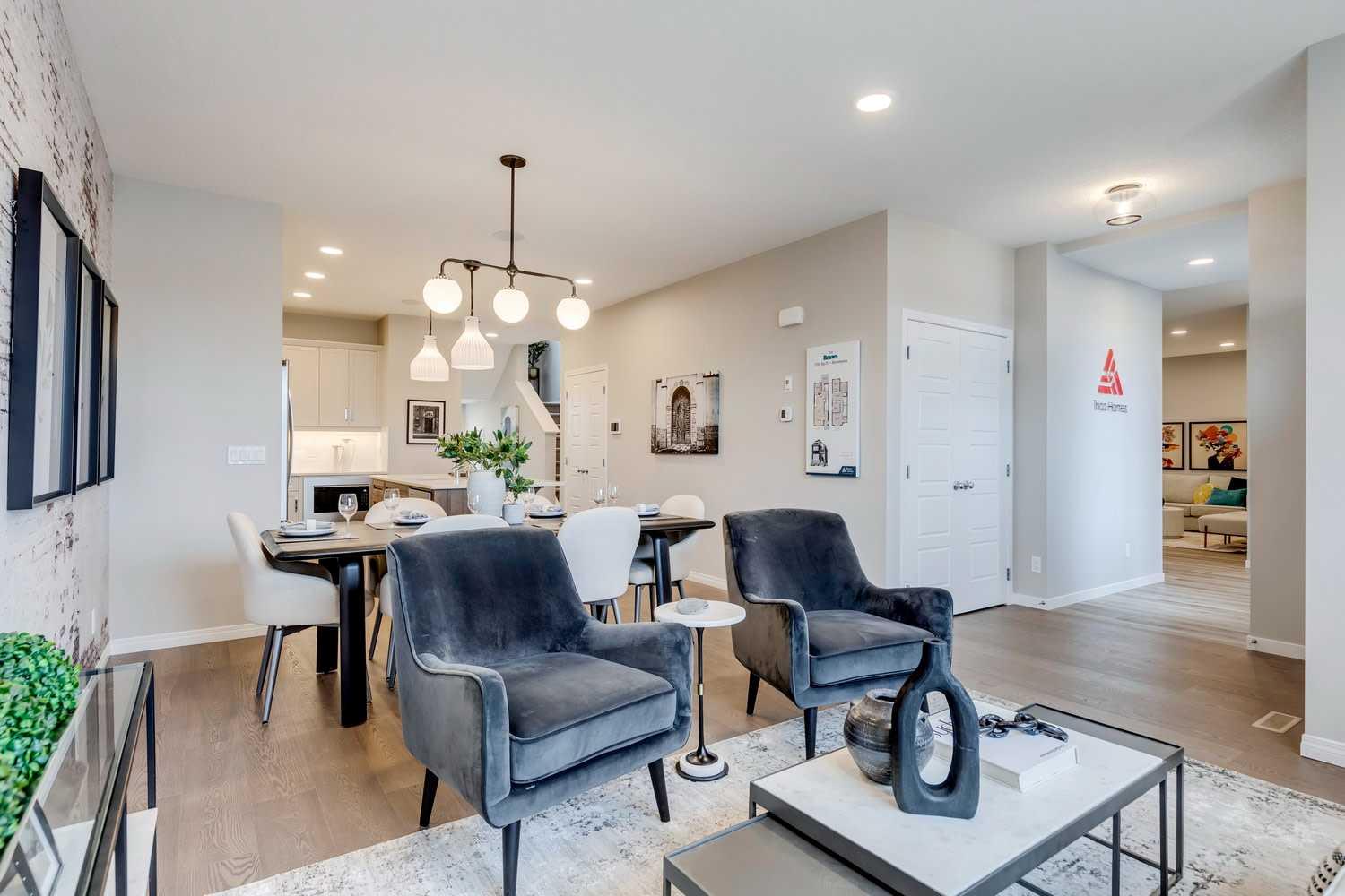 92 Creekside Street SW