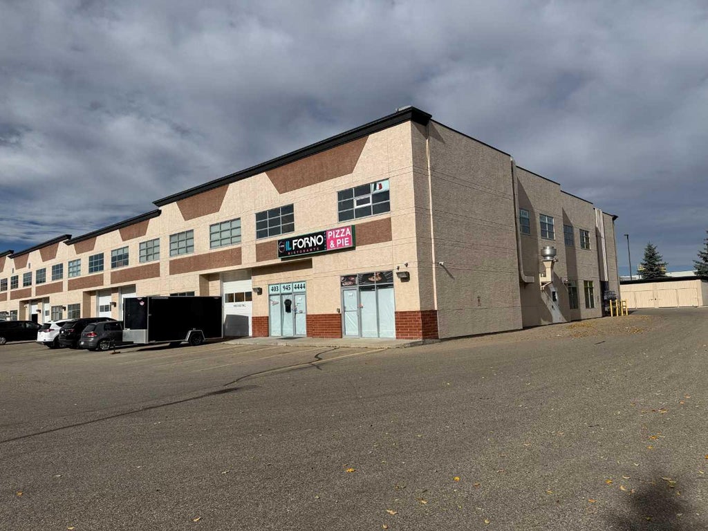 Photo of 2914 Kingsview Boulevard SE #209, Airdrie, AB T4A 0E1 (MLS # A2351523)