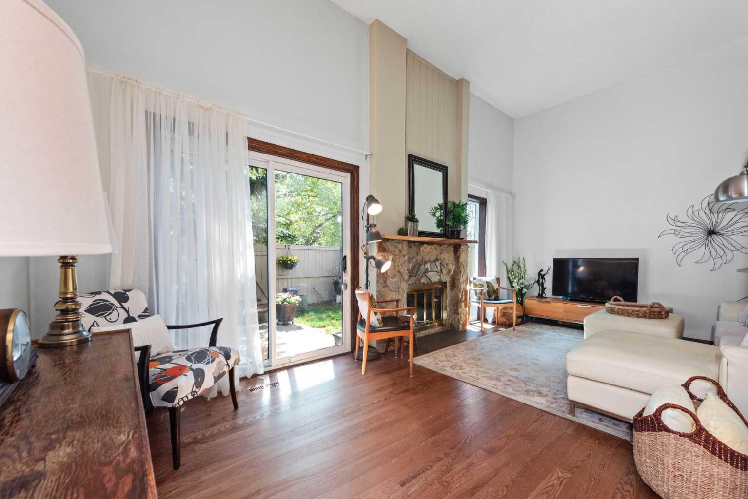 27 Silver Springs Drive NW 49