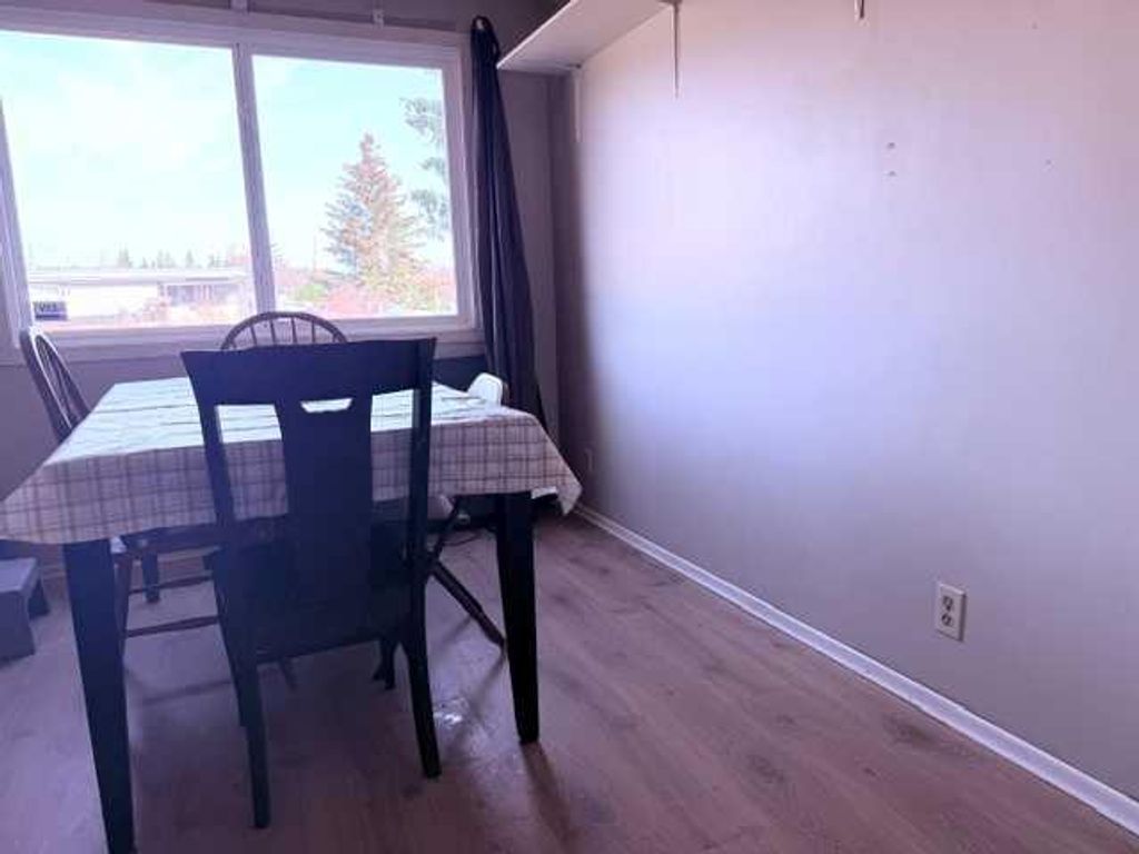 Photo of 5231 6 Avenue #12, Edson, AB T7E 1L1 (MLS # A2309699)