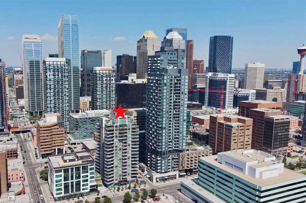 Photo of 530 12 Avenue SW #1702, Calgary, AB T2R 0B1 (MLS # A2333271)