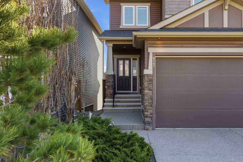 11 Evanscrest Way NW