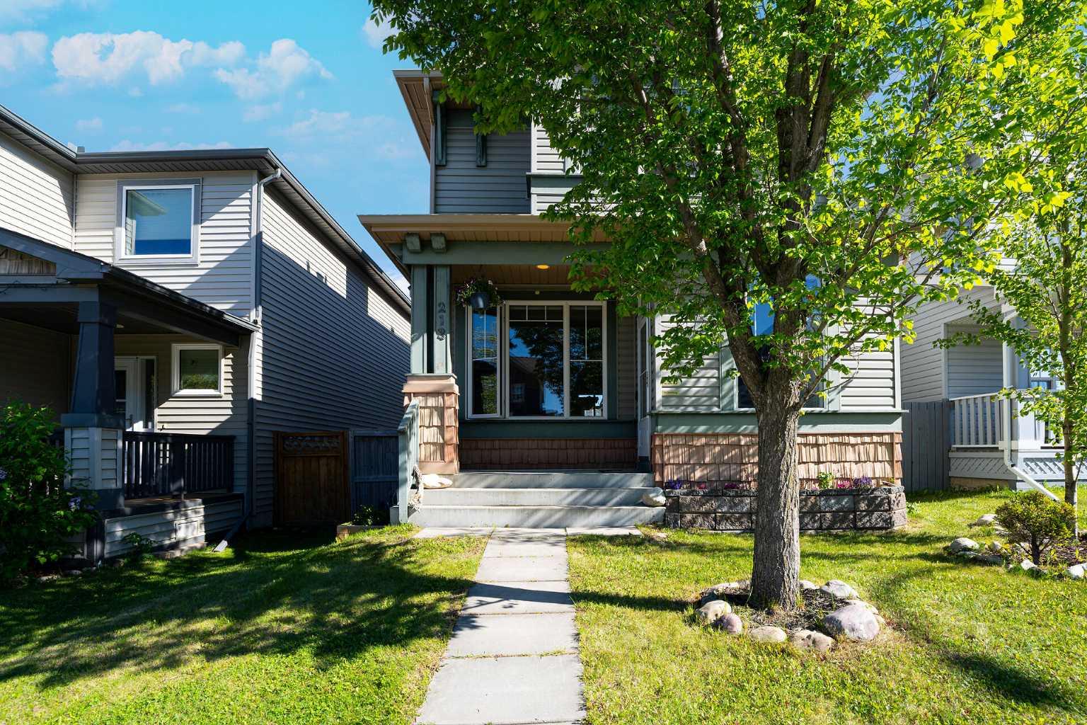 213 Tuscany Valley Green NW