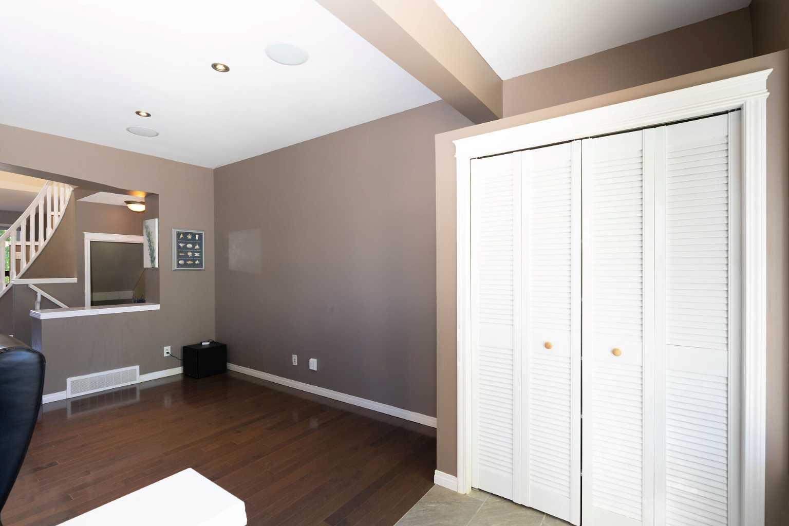 213 Tuscany Valley Green NW