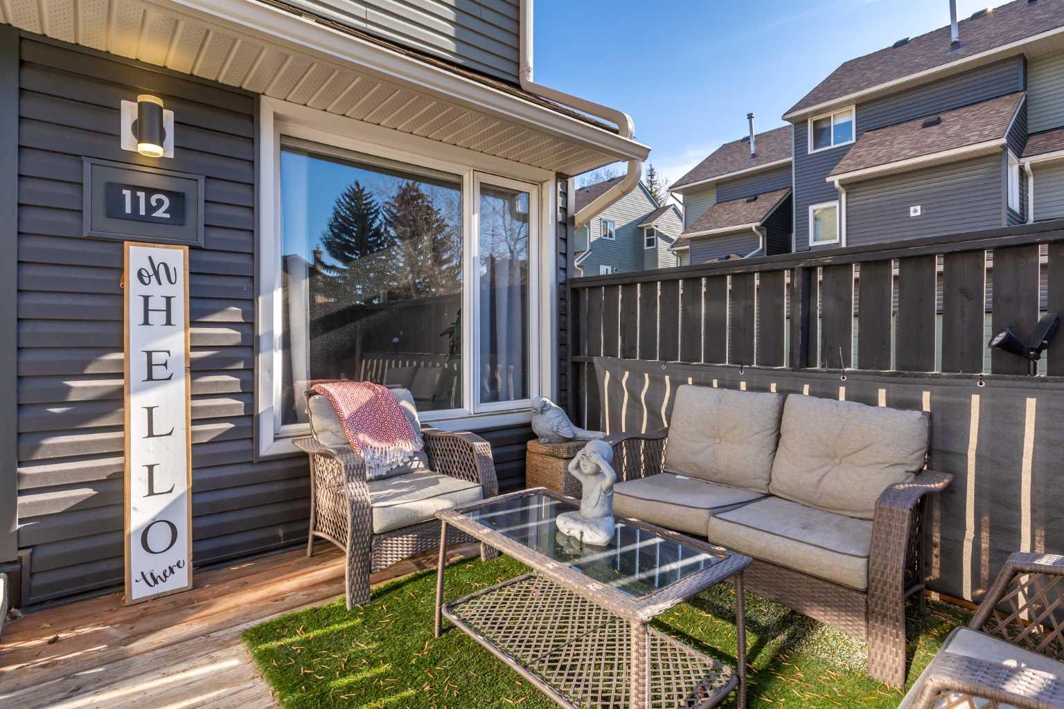 25 Glamis Green SW 112