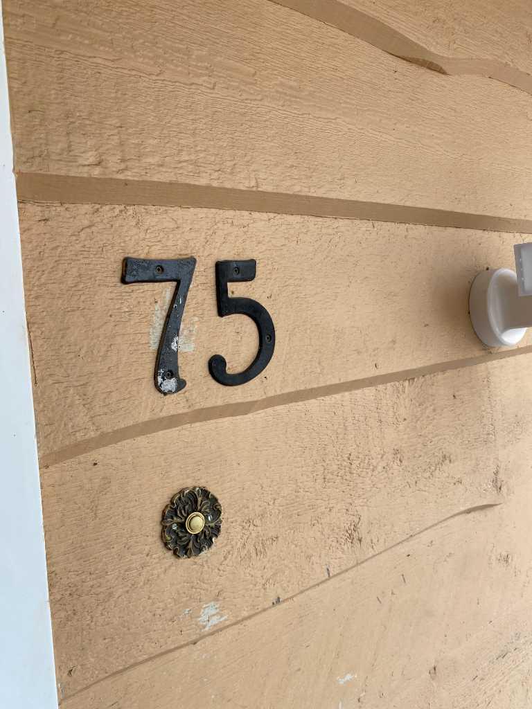 75 Greenbrook Road E