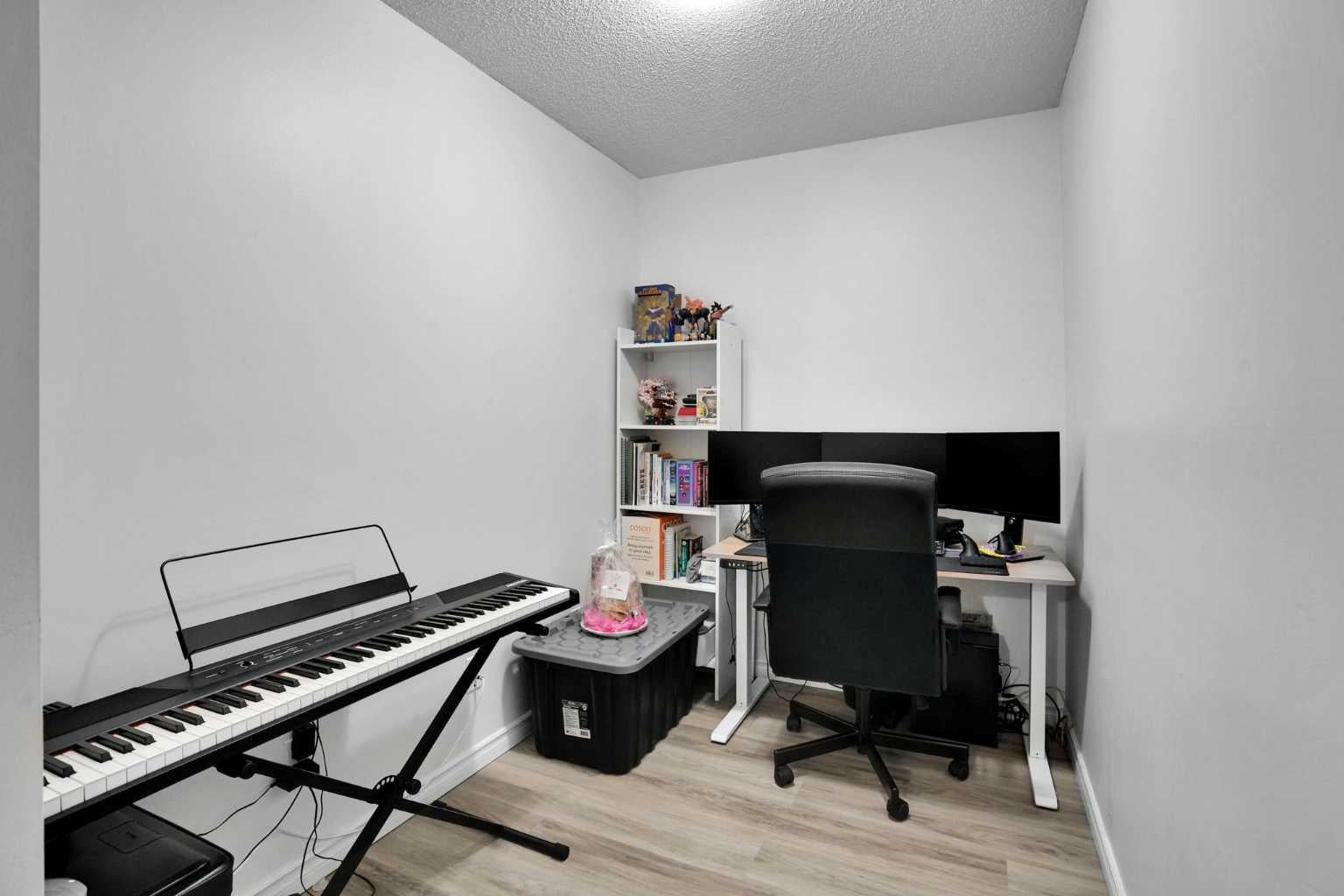 8 Bridlecrest Drive SW 1407