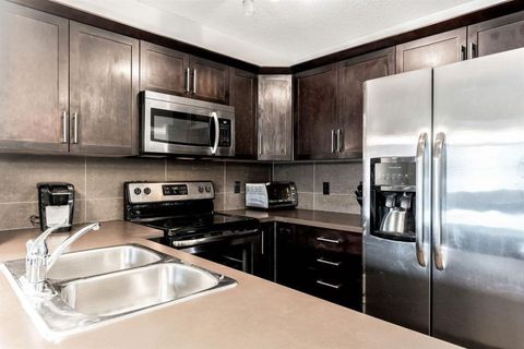 175 Panatella Hill 2319 Calgary AB T3K 0V9