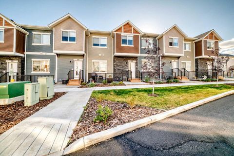 Photo of 101 Tuscany Summit Square NW, Calgary, AB T3L 0G1 (MLS # A2261860) Photo of 101 Tuscany Summit Square NW, Calgary, AB T3L 0G1 (MLS # A2261860)