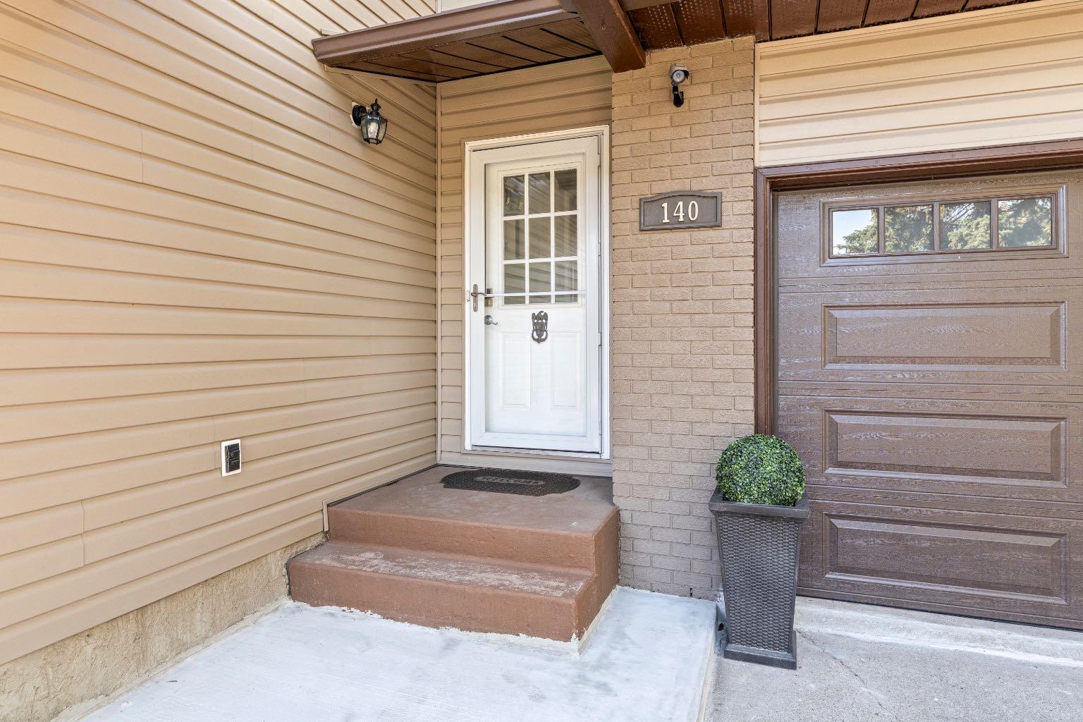 140 Marquis Place