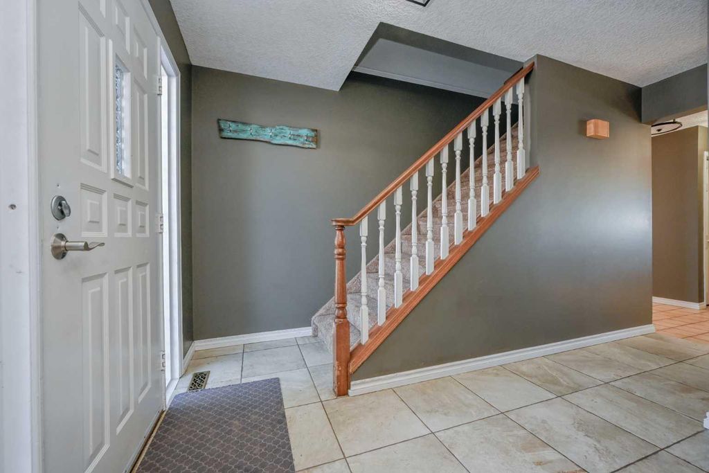 Photo of 8909 102 Avenue, Grande Prairie, AB T8X 1E9 (MLS # A2295632)