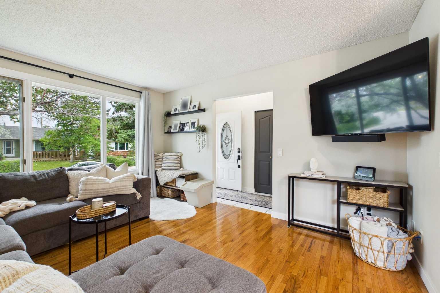 344 Queen Charlotte Road SE