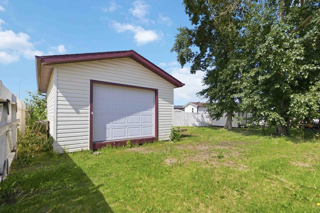 Photo of 336 Grenfell Crescent, Fort McMurray, AB T9H 2M9 (MLS # A2330564)