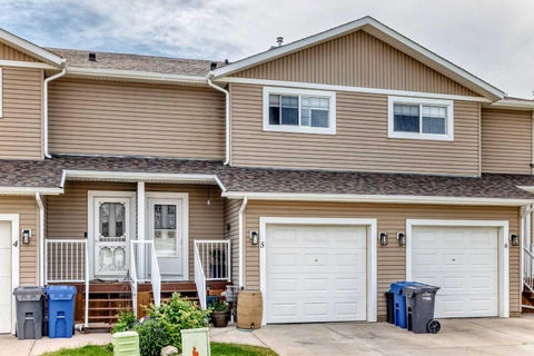 Photo of 2002 22 Avenue #5, Bowden, AB T0M 0K0 (MLS # A2323314)