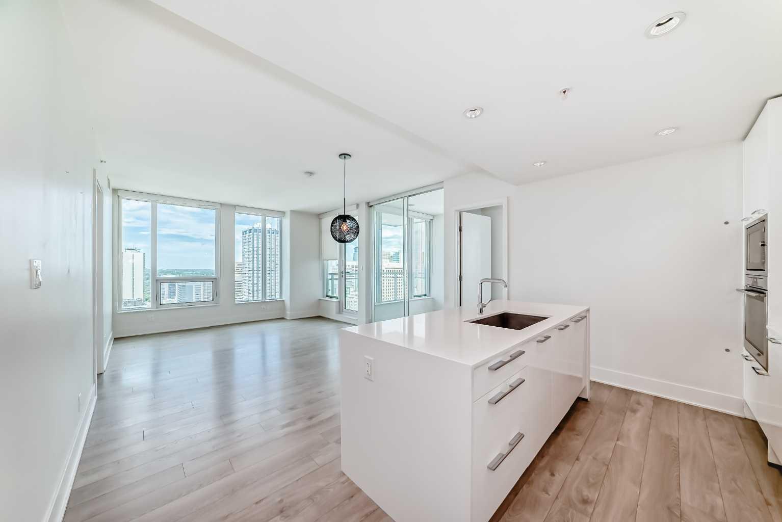 901 10 Avenue SW 2706