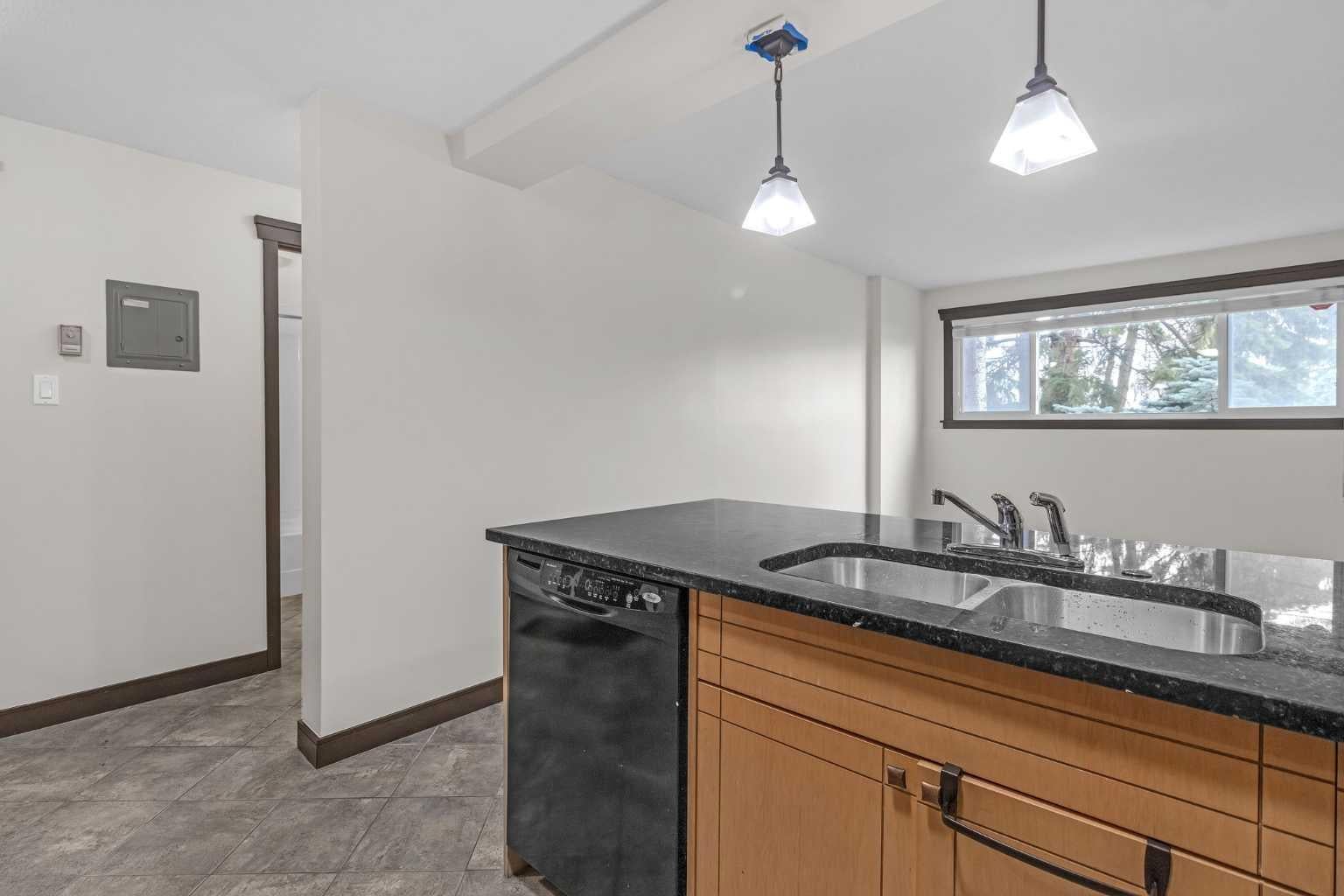 315 50 Avenue SW 108