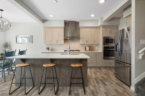 Photo of 642 Kingsmere Way SE, Airdrie, AB T4A 0X7 (MLS # A2323083)