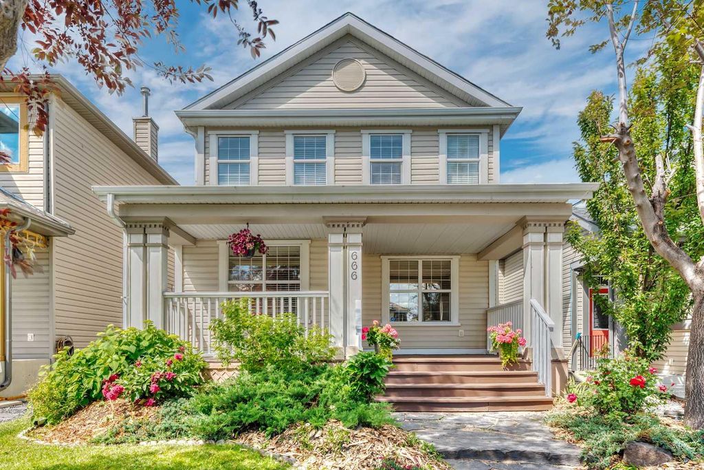 Photo of 666 Evermeadow Road SW, Calgary, AB T2Y 4W7 (MLS # A2325863)
