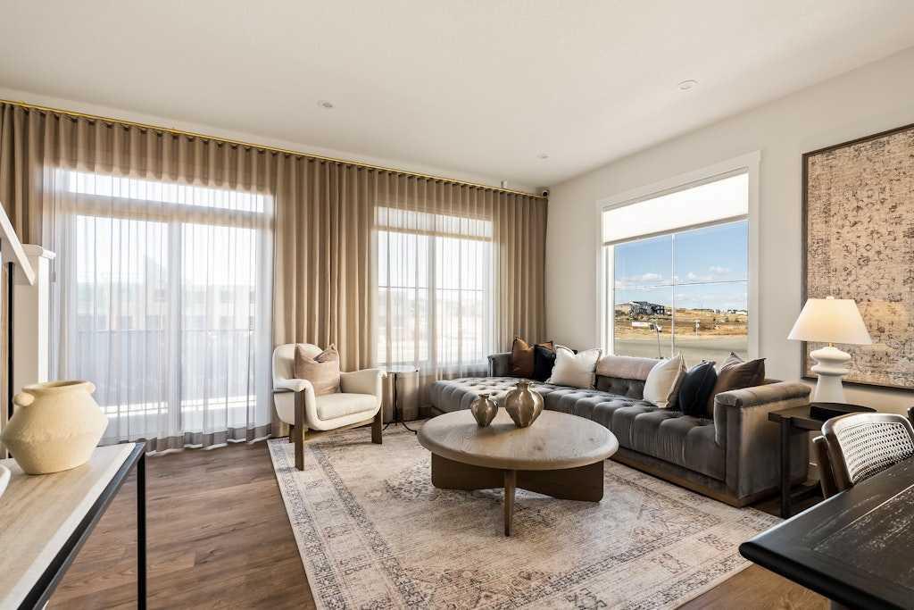 60 Howse Lane NE 1201