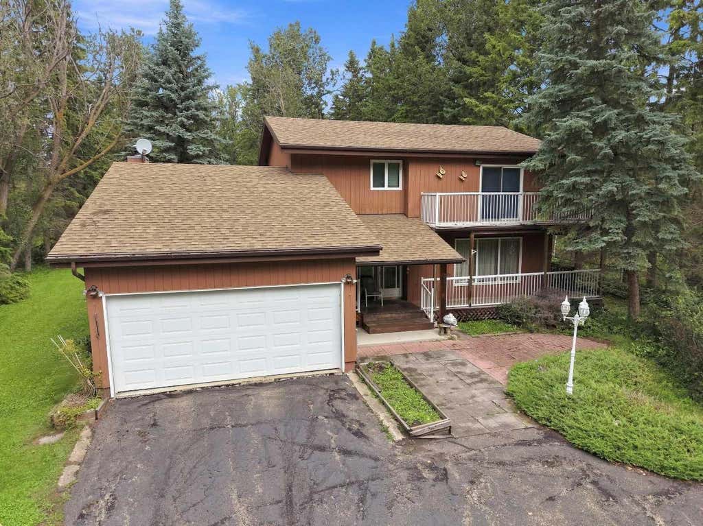Photo of 25 Parkland Drive, Parkland Beach, AB T0C 2J0 (MLS # A2337666)
