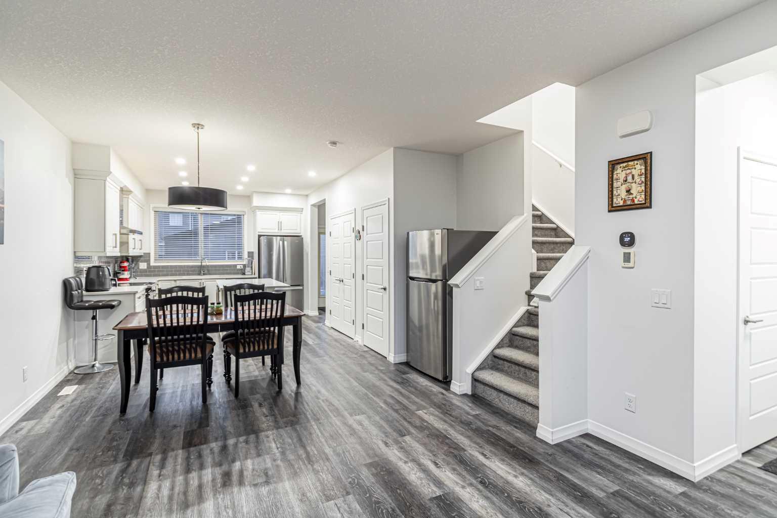 51 corner meadows Villas NE