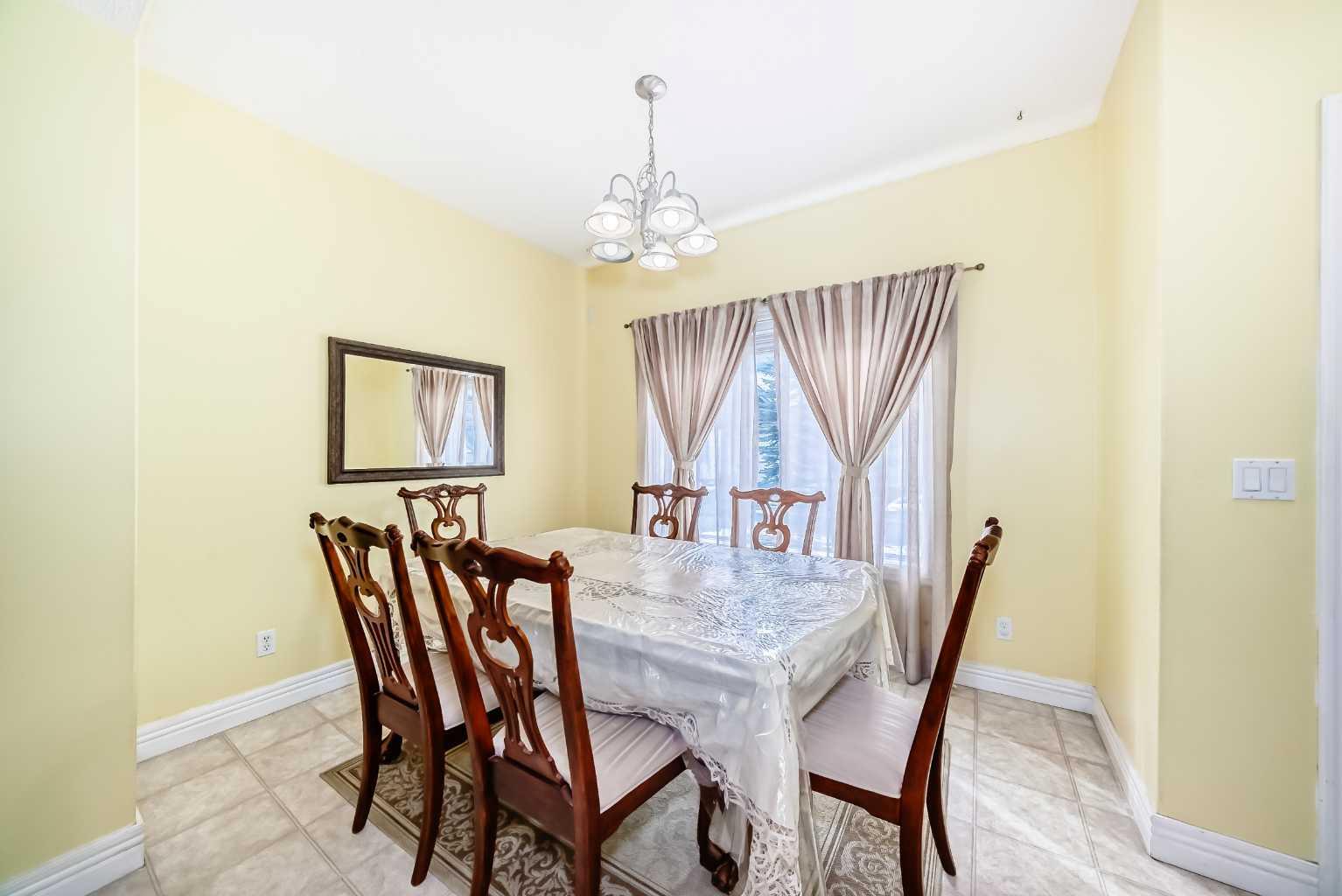 187 Bridlewood View SW