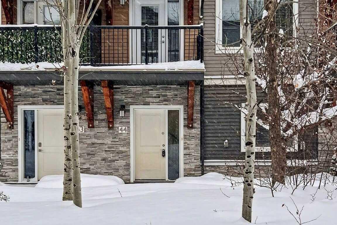 141 Fontaine Crescent 44