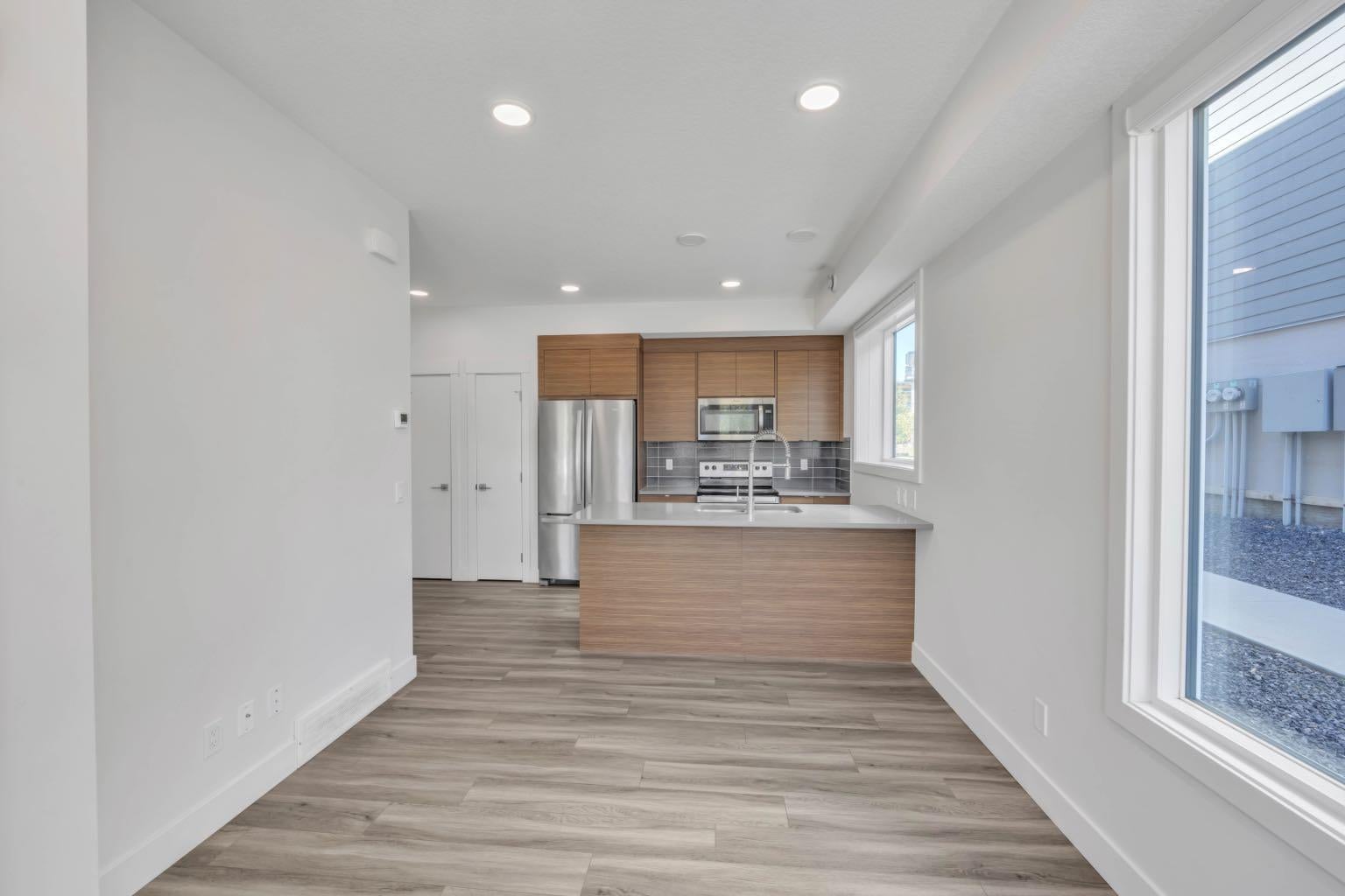 19625 45 Street SE