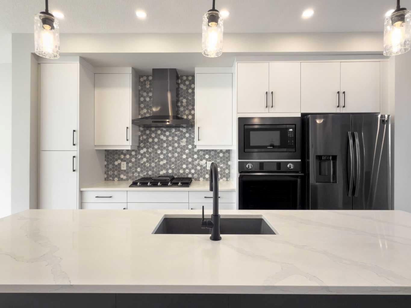 81 Greenbriar Place NW 204
