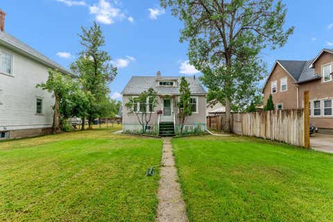 Photo of 485 8 Street SE, Medicine Hat, AB T1A 1L8 (MLS # A2336844)