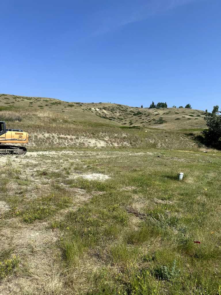 385 Canyon Boulevard W