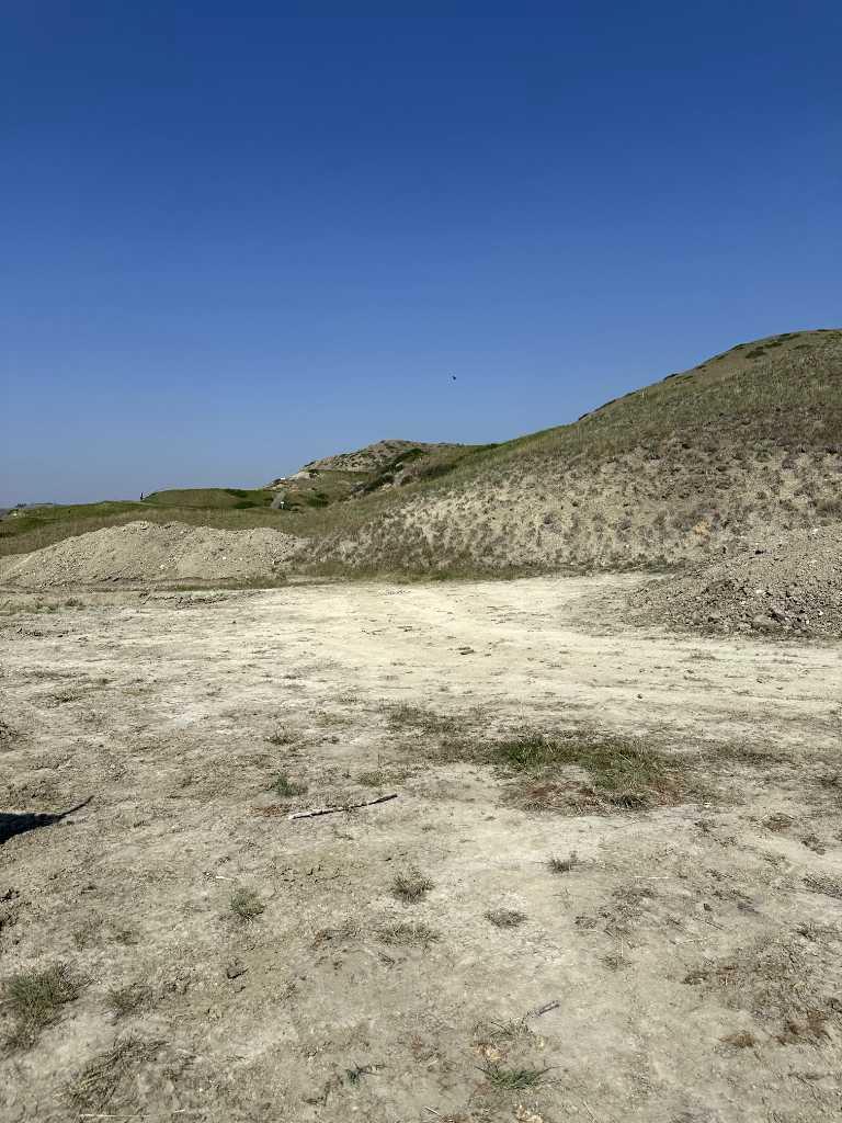 385 Canyon Boulevard W