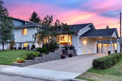 Photo of 10403 Maplemont Road SE, Calgary, AB T2J 1W3 (MLS # A2346092)