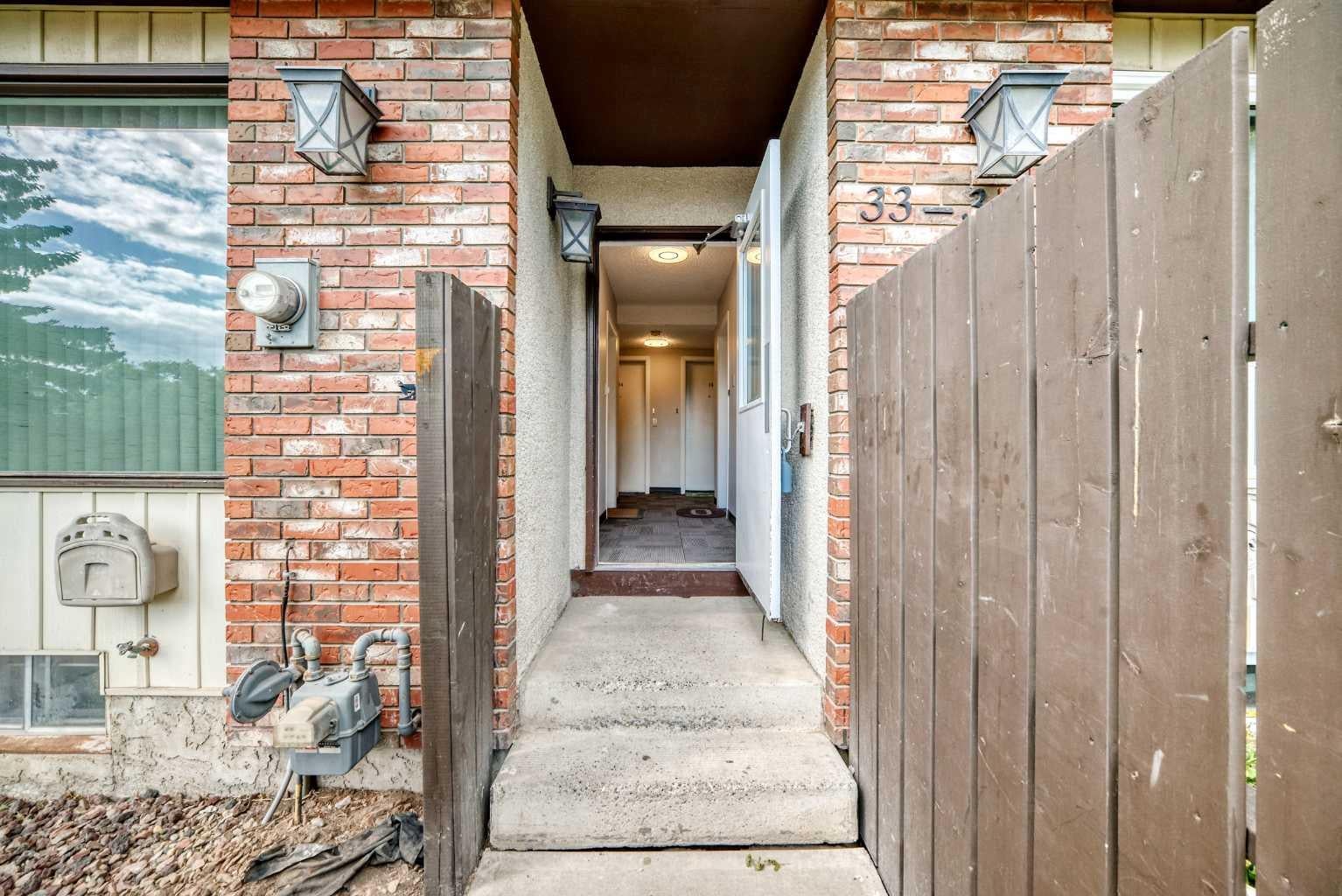 175 Manora Place 33