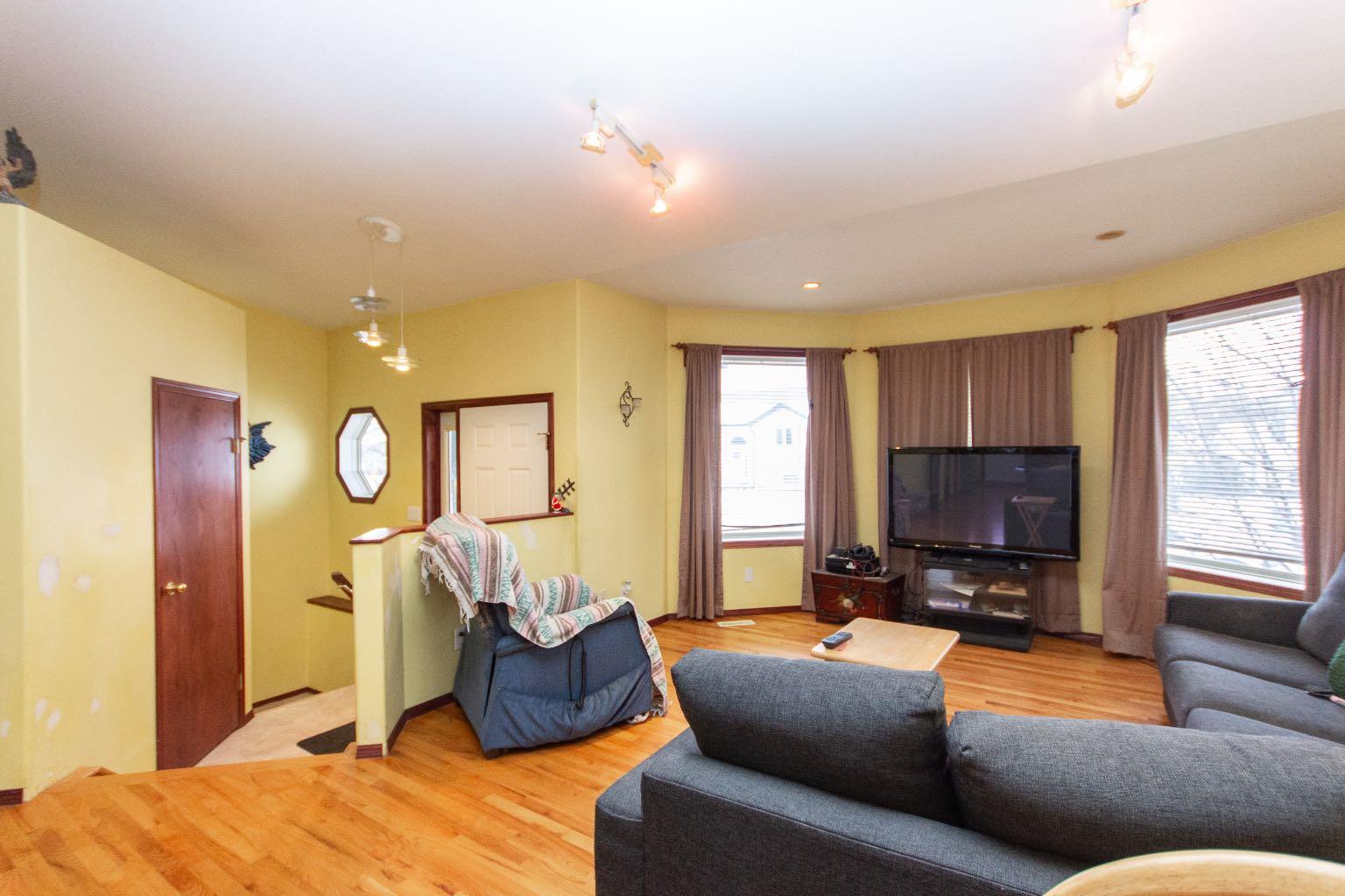 66 Stanford Boulevard