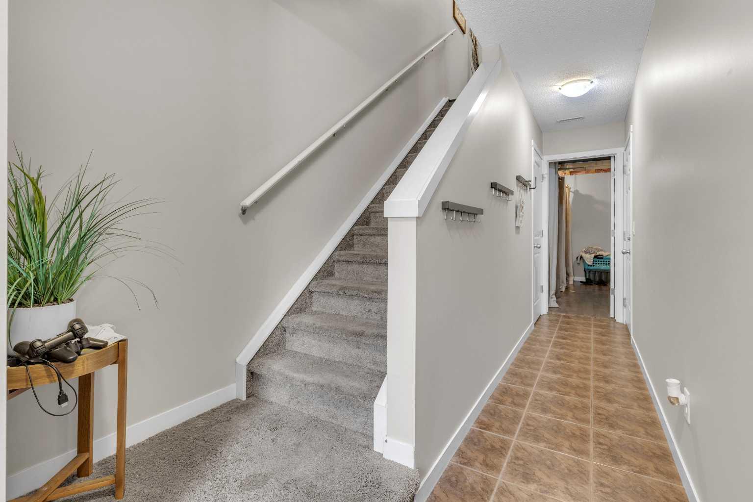 401 Copperpond Landing SE
