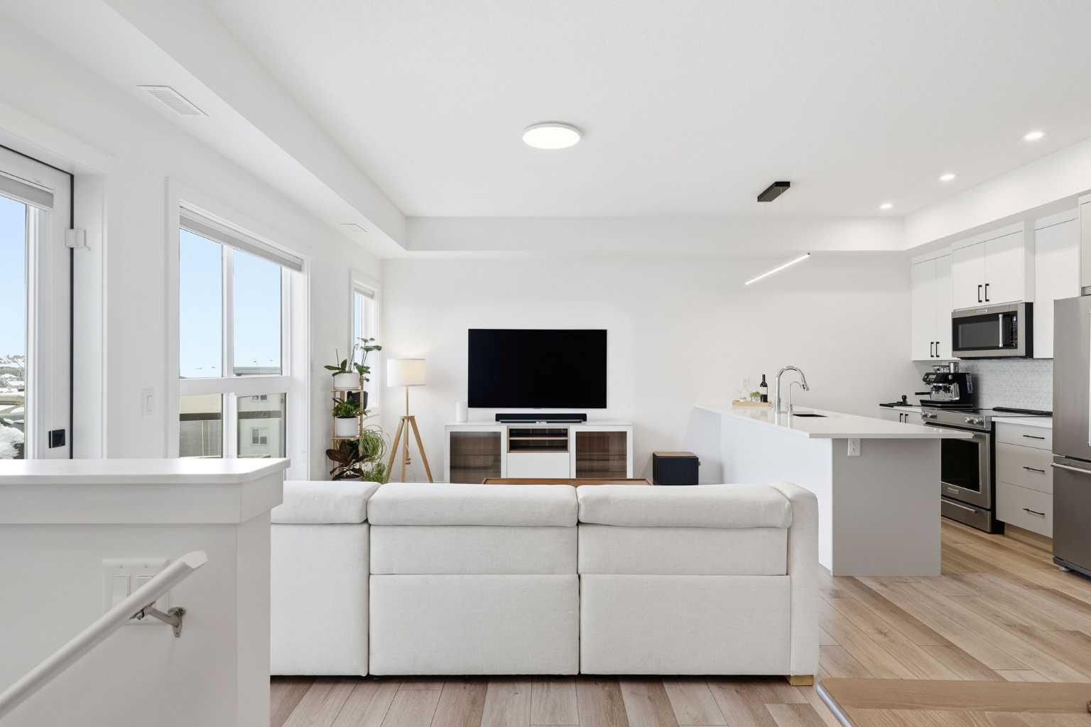 162 Spring Creek Common SW