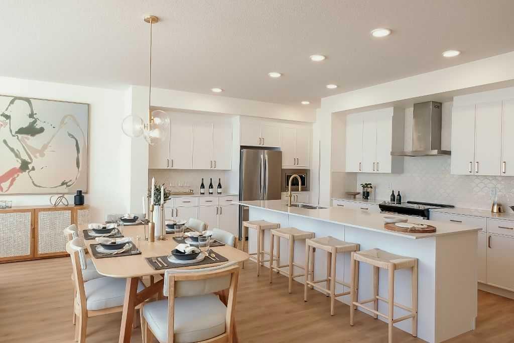 Photo of 71 Heritage Heath, Cochrane, AB T4C 0L3 (MLS # A2342544)